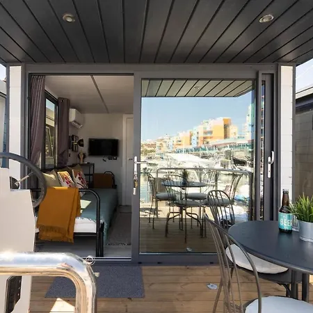 Hotel en barco The Homeboat Company Albufeira