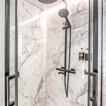 The Homeboat Company Αλμπουφέιρα