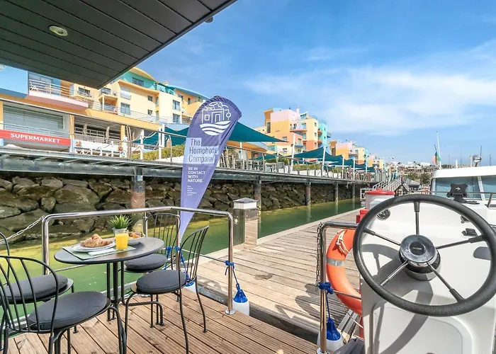 The Homeboat Company 船屋 3*