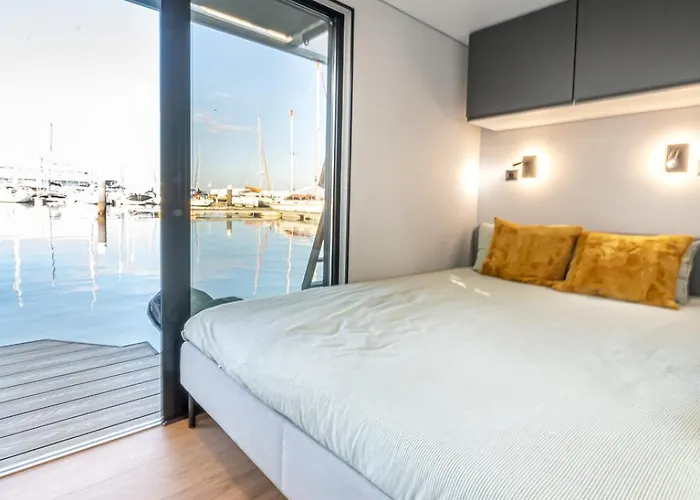 The Homeboat Company Albufeira