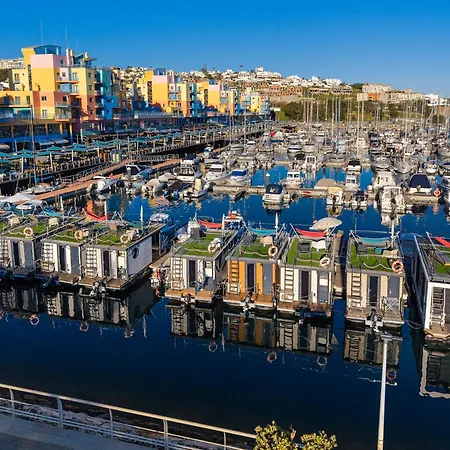 The Homeboat Company 3* Albufeira